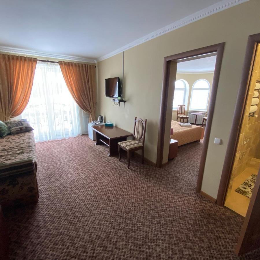 Hotel Three Korony Skhidnytsia Exterior foto