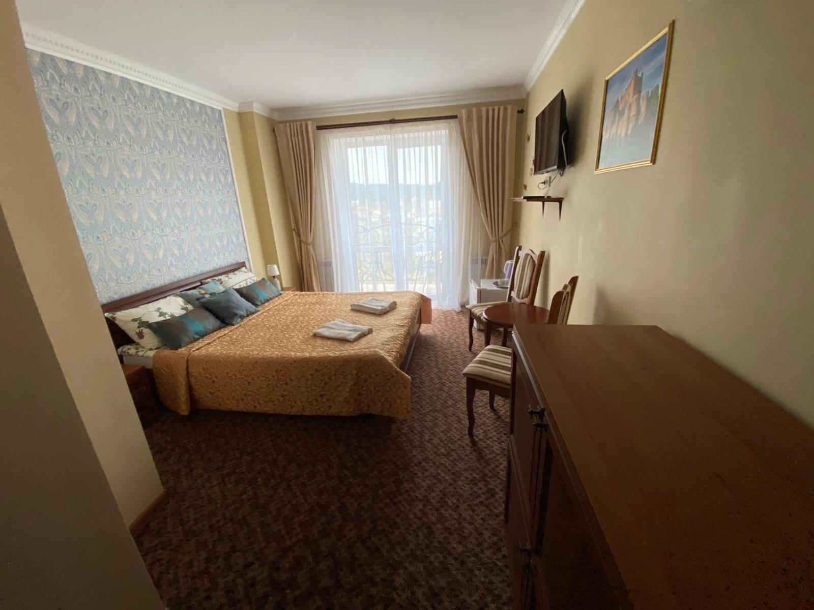 Hotel Three Korony Skhidnytsia Exterior foto