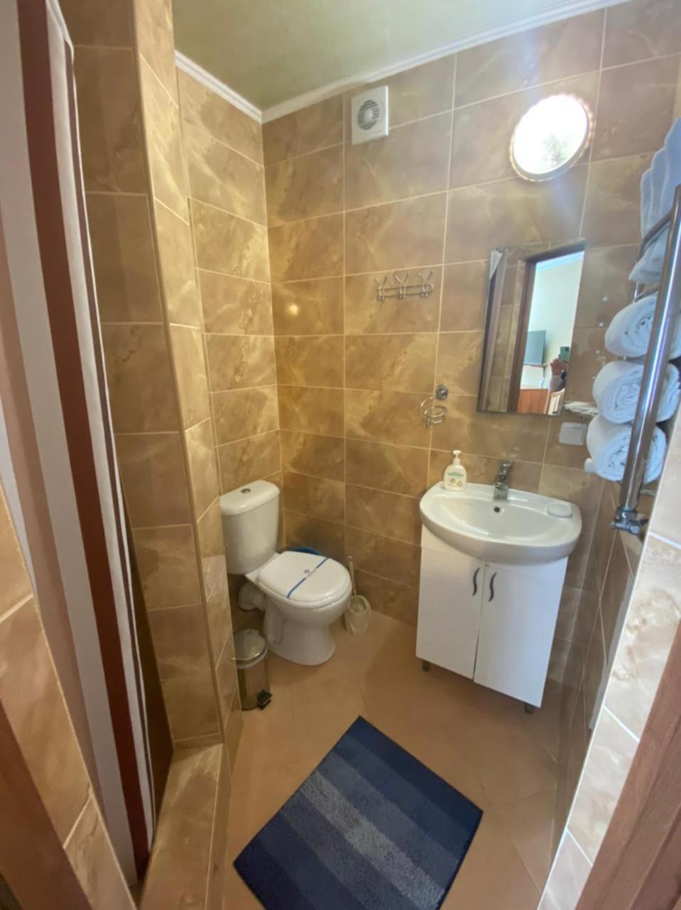 Hotel Three Korony Skhidnytsia Exterior foto