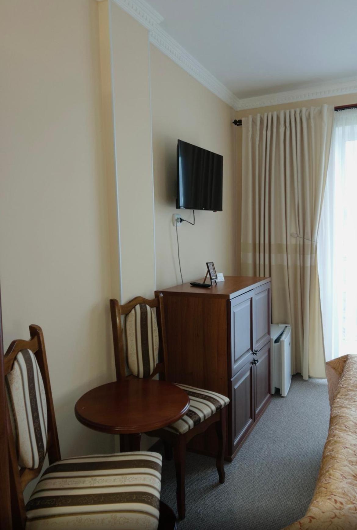 Hotel Three Korony Skhidnytsia Exterior foto